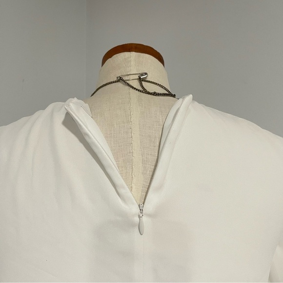 Aritzia brand Babaton Tadema White blouse size XS preowned - Picture 5 of 7